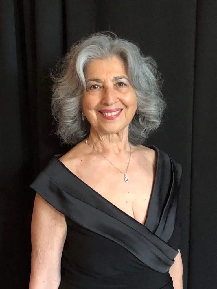 Siham Kortas - Comédienne, chanteuse et productrice d'origine libanaise installée au Québec